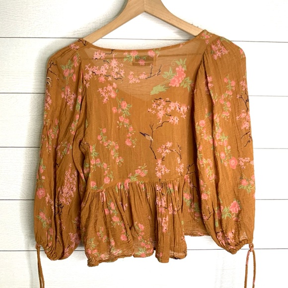 Urban outfitters mustard floral peplum crop top - Picture 7 of 7